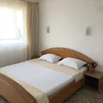 Popasul Pescarilor Deluxe 招待所 *