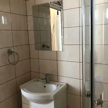 Гостевой дом Popasul Pescarilor Deluxe *