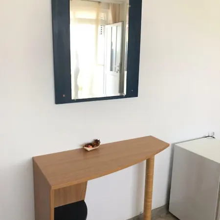 Konukevi Popasul Pescarilor Deluxe