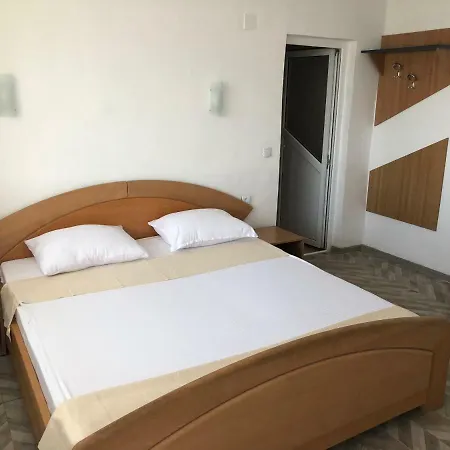 Popasul Pescarilor Deluxe Konukevi